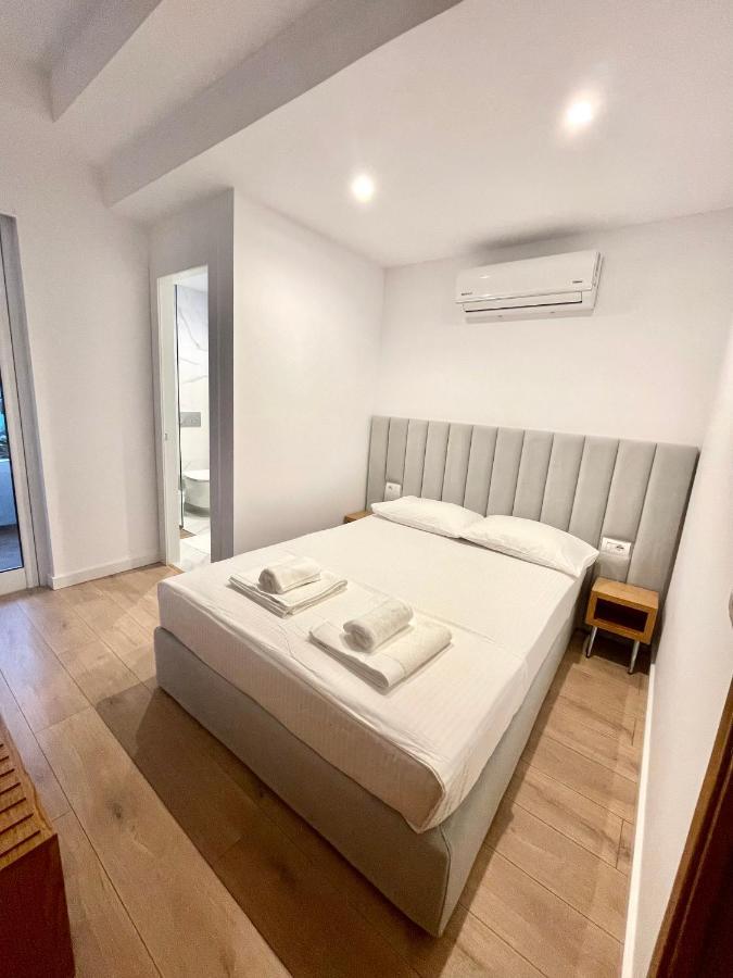 Hotel Aulona Sarandë Eksteriør bilde