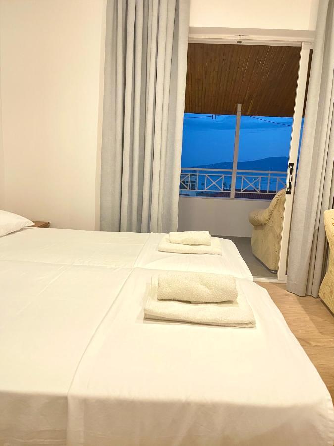 Hotel Aulona Sarandë Eksteriør bilde