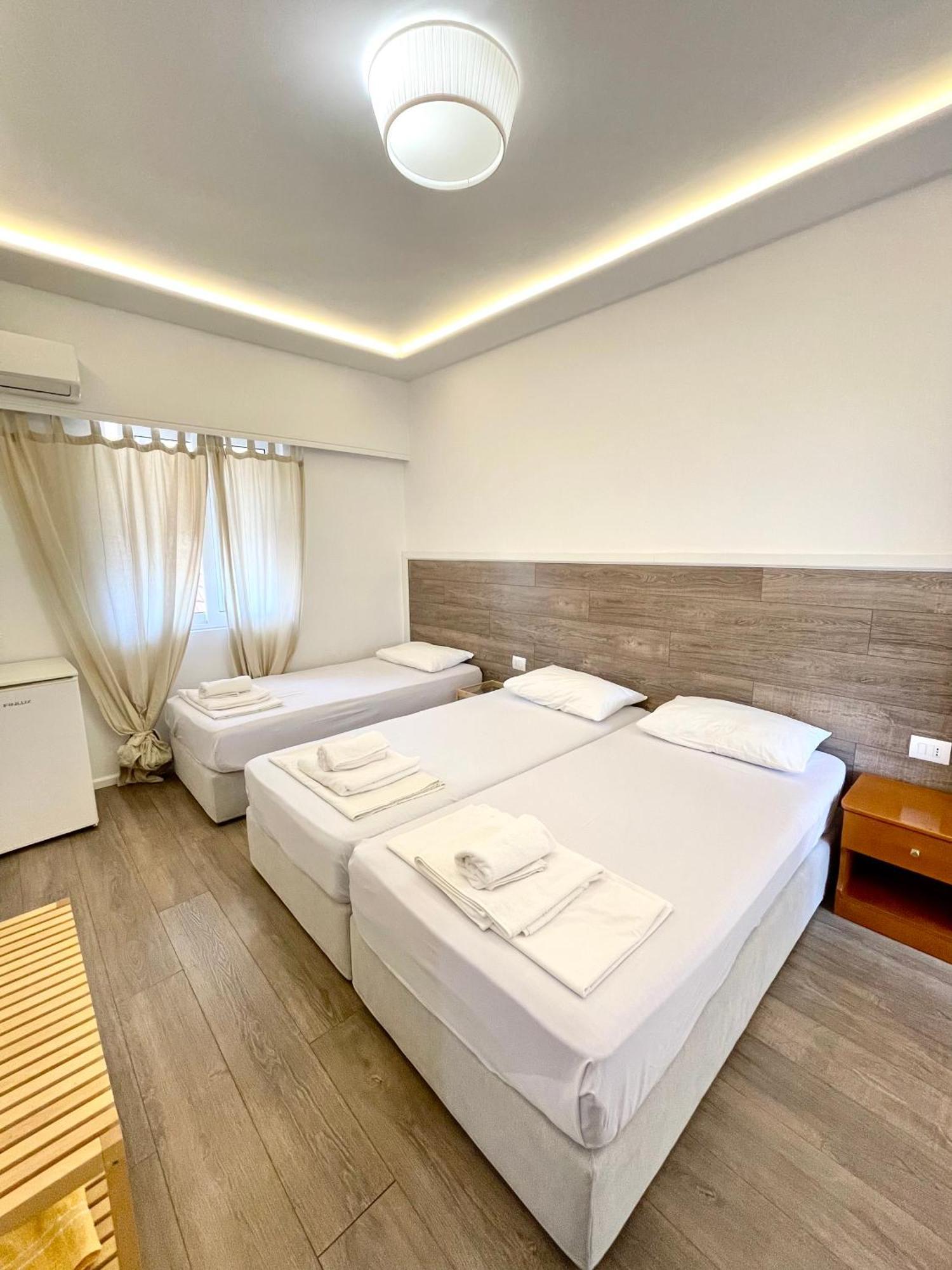 Hotel Aulona Sarandë Eksteriør bilde