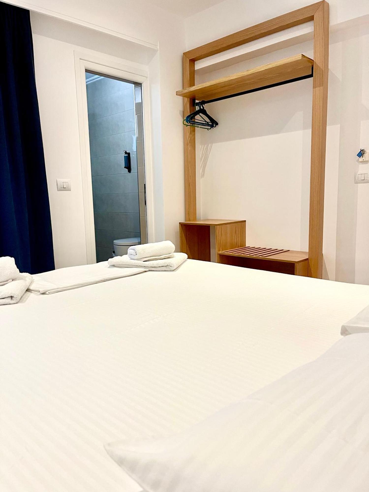 Hotel Aulona Sarandë Eksteriør bilde